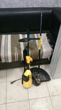 Триммер CHAMPION ET1200A по выгодной цене в Магнитогорске. Надежное качество и лучшие условия ждут вас.